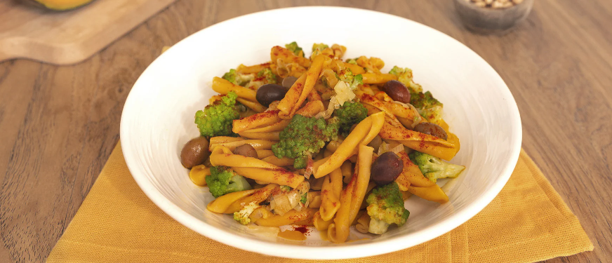 Casarecce Kürbis, Brokkoli, Salbei, Oliven, Parmesan
