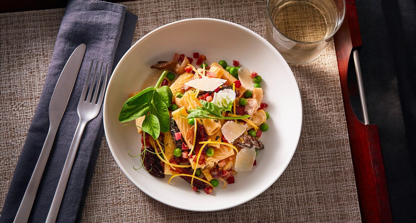 Rigatoni with Wild Mushrooms, Peas & Meyer Lemon | Barilla for Professionals USA